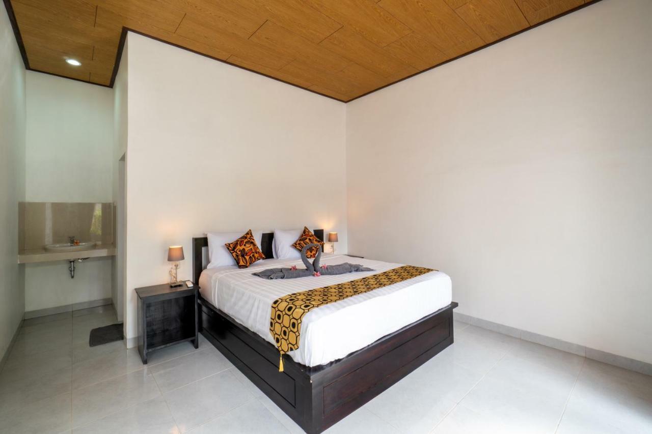 Anugrah Sari Homestay By Wizzela Lembongan Esterno foto